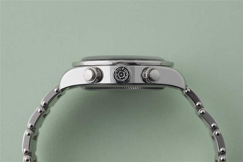 動手實踐:帝舵黑灣計時腕表大踏步前進-復(fù)刻表