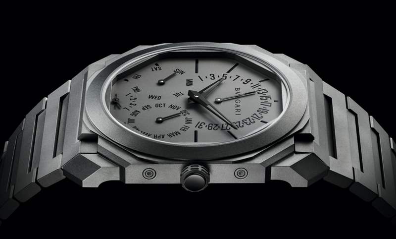 5.8mm的王者!BVLGARI Octo Finissimo超薄萬年歷-復刻表