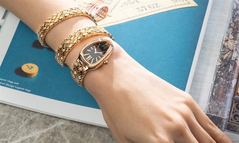 菱格紋環繞式表帶登場!BVLGARI Serpenti Spiga繾綣姿態添新貌-復刻表