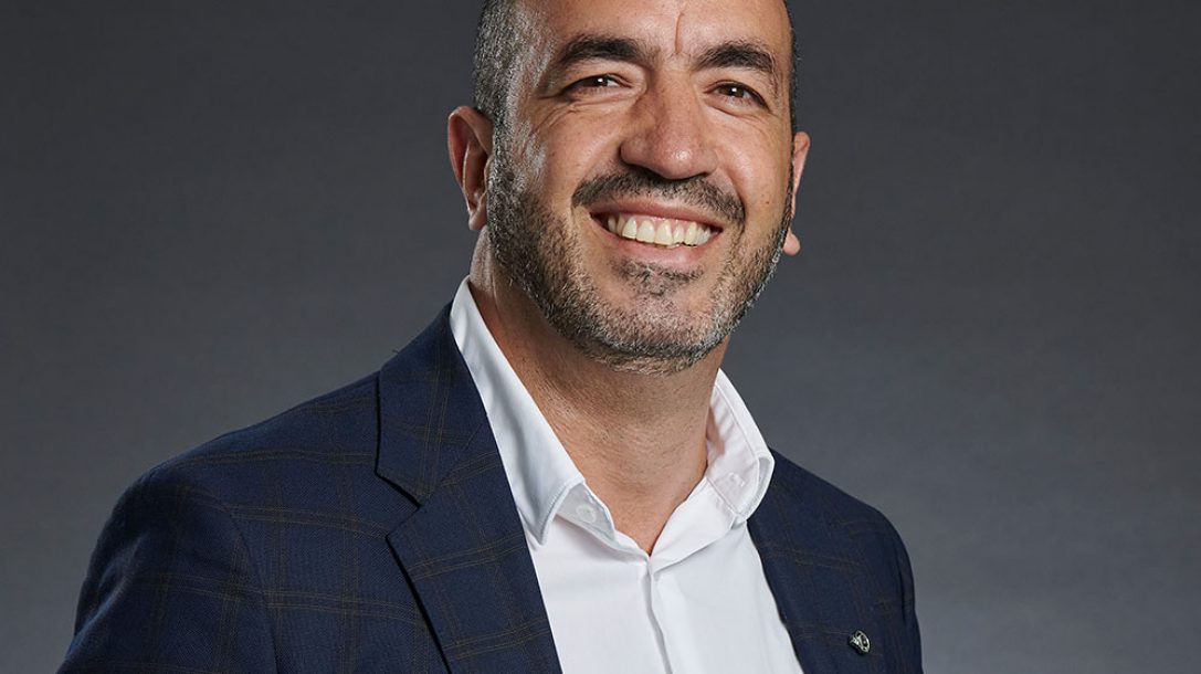 叛亂 CALIM BOUHADRA:“做一個好的傾聽者是我們的主要品質(zhì)”-復(fù)刻表