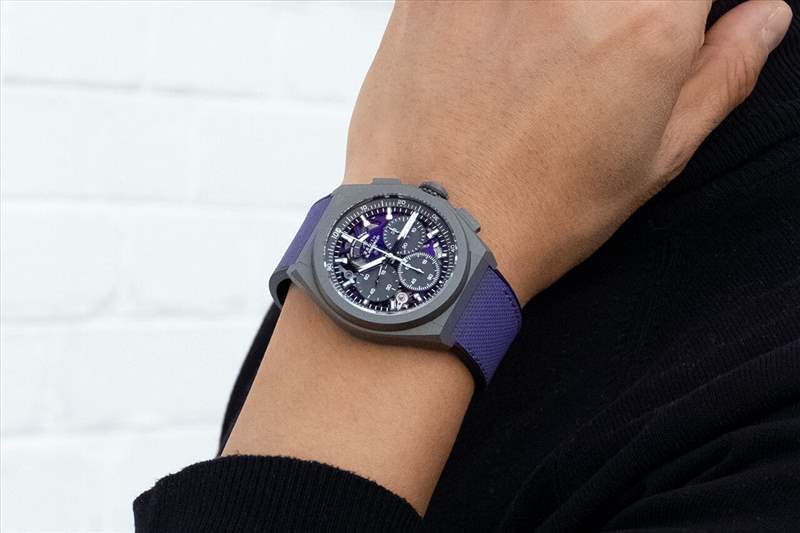 真力時 Defy 21 紫外線