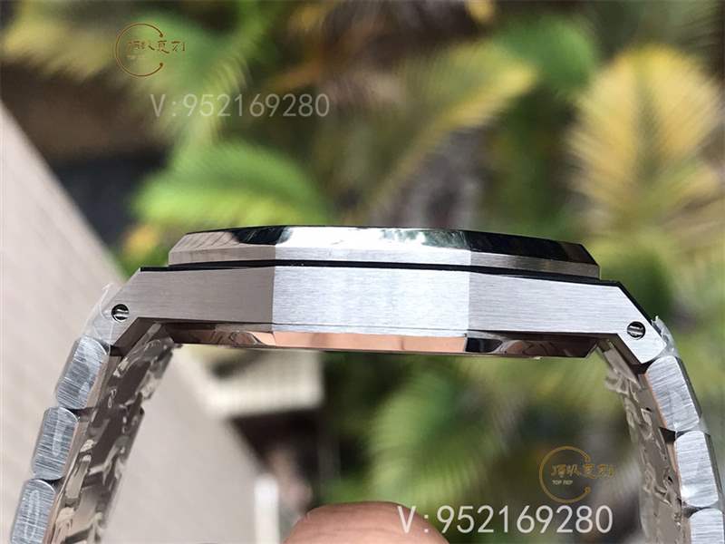 ZF廠愛彼15500復(fù)刻表評測-ZF廠15500實拍細(xì)節(jié)-復(fù)刻表