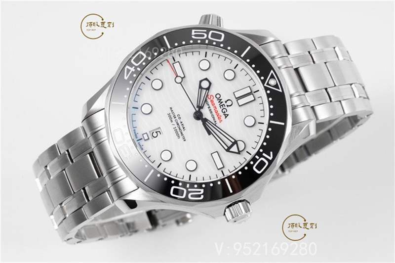 ZF廠海馬300-ZF廠歐米茄海馬300復(fù)刻表對(duì)比市場(chǎng)其他廠家做工那個(gè)好-復(fù)刻表