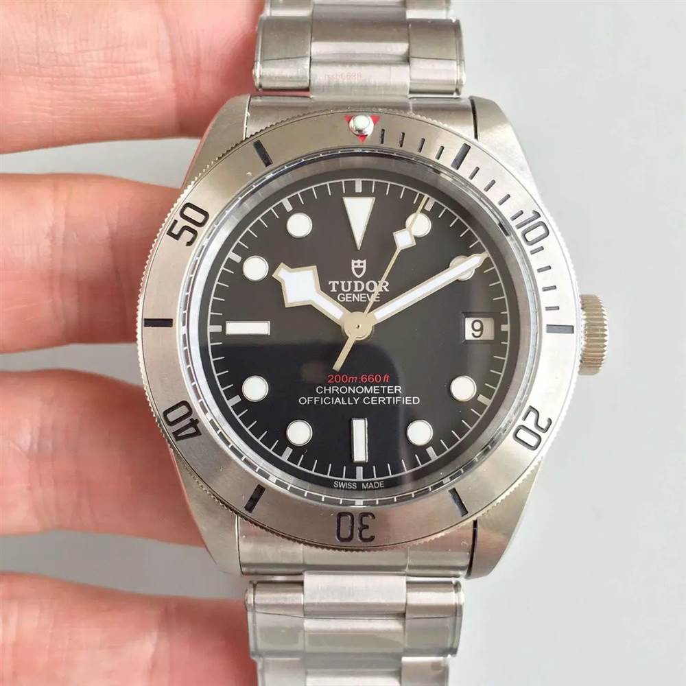 ZF廠帝舵碧灣系列M79730-0001小鋼盾復刻表做工怎么樣-復刻表