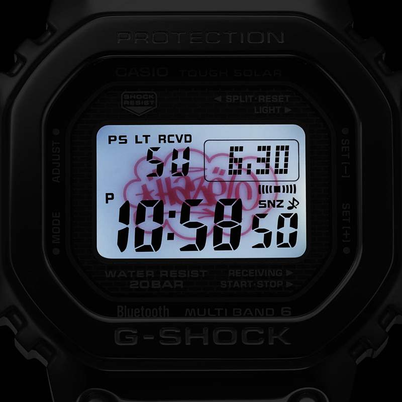 G-SHOCK x Eric Haze 限量版上的字跡。