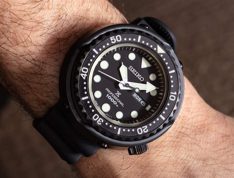 動手操作:Seiko Prospex S23631 手表是對 1970 年代原始金槍魚潛水員的頌歌-復刻表