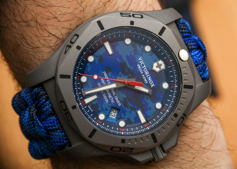 Victorinox 瑞士軍 INOX 專業(yè)潛水員鈦手表動手-復(fù)刻表