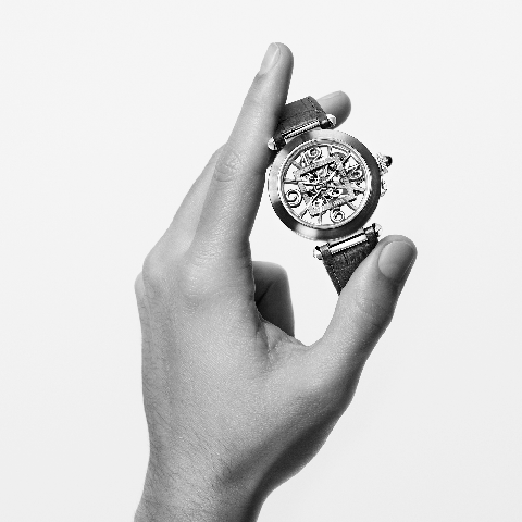 為2022年推出，卡地亞Pasha變得復(fù)雜-復(fù)刻表