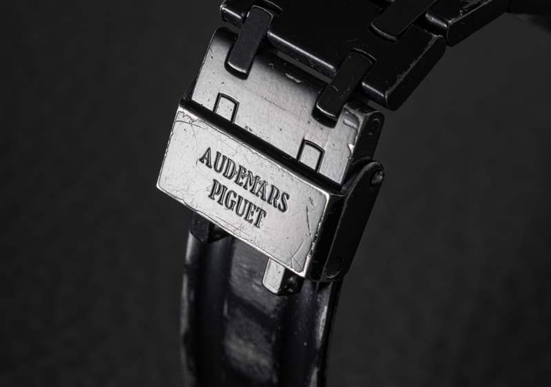 帶有黑色 PVD ??涂層的復古 Audemars Piguet 皇家橡樹。