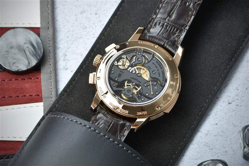 隆重推出江詩丹頓Les Cabinotiers三問報時陀飛輪追針單按鈕計時碼表堪稱杰作,擁有2022年最長的Watches & Wonders名稱-復刻表