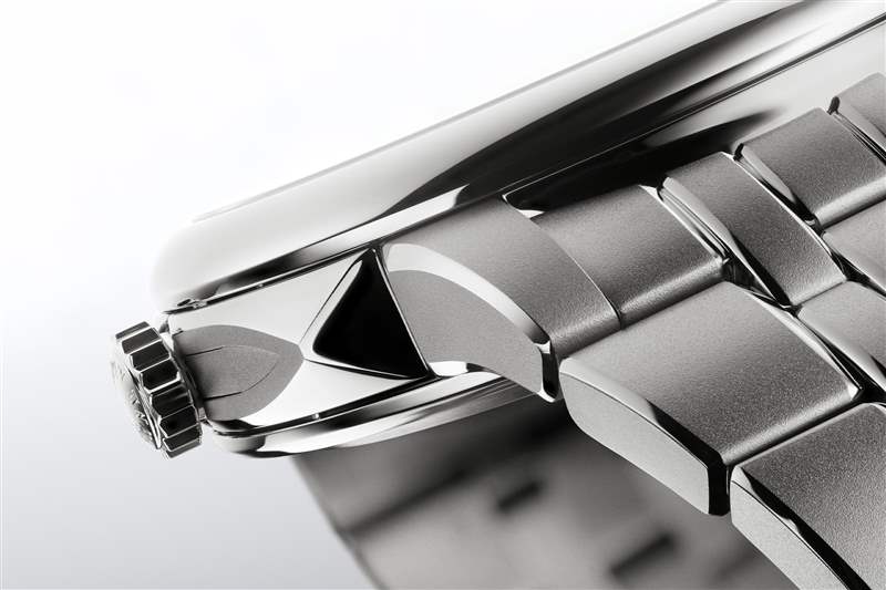 隆重推出全新Odysseus是A. Lange & S?hne的首款鈦金屬腕表-復(fù)刻表