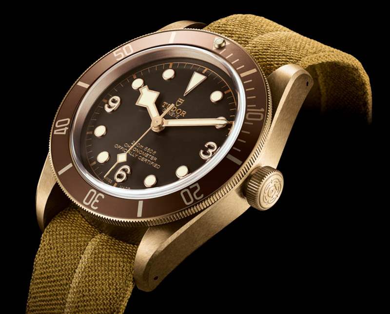 帝舵Heritage Black Bay Bronze 79250BM手表帶自制機芯-復刻表