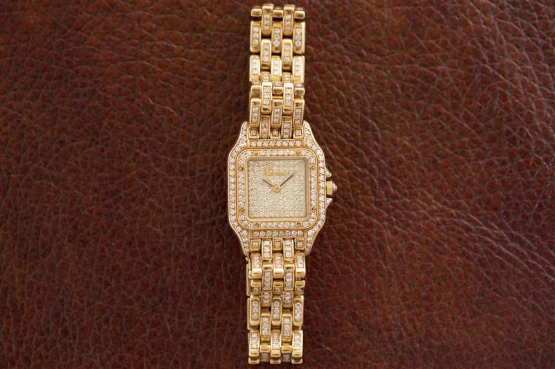 與波姬·小絲、模特、女演員、企業家和80年代偶像談論手表-復刻表