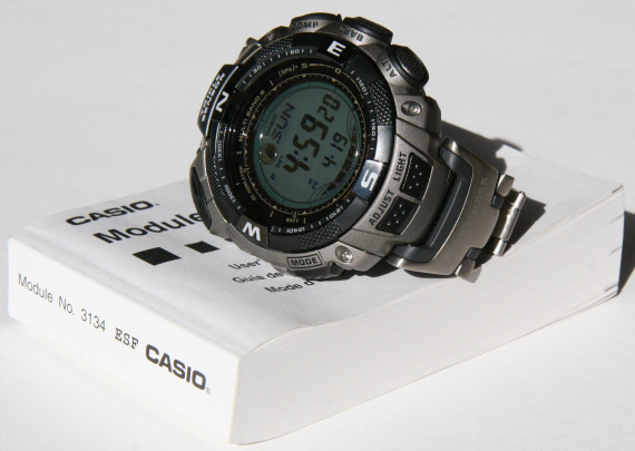 casio-pathfinder-paw-1500t-7v-on-manual 卡西歐探路者PAW-1500T-7V手表-復刻表