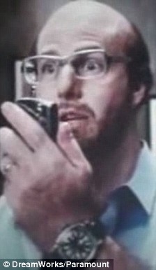 Tom Cruise as Les Grossman in Tropic Thunder wearing a Panerai 沛納海PAM63絕版手表說(shuō)評(píng)-復(fù)刻表
