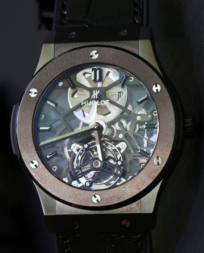 宇舶(Hublot)經典融合鏤空陀飛輪45毫米手表動手實踐-復刻表