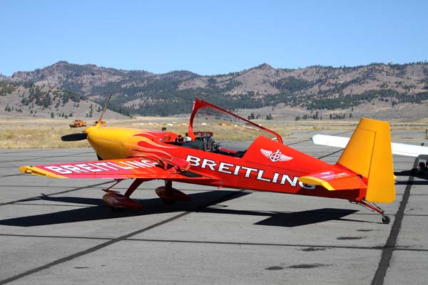 百年靈參加里諾飛行比賽-復(fù)刻表