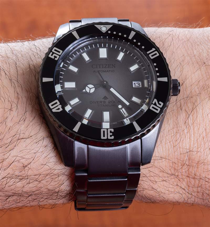 手表評論:西鐵城Promaster Dive自動腕表“Fujitsubo”NB6025-59H DLC超級鈦金-復刻表
