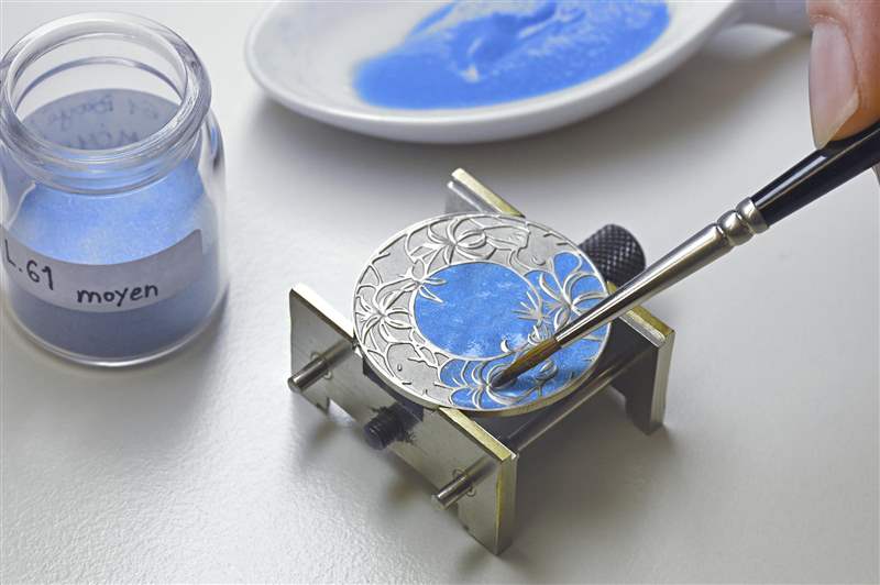 江詩(shī)丹頓推出Métiers d’Art The Legend of the Chinese Zodiac Rabbit「兔年」生肖主題金雕腕表 江詩(shī)丹頓推出Métiers d’Art The Legend of the Chinese Zodiac Rabbit「兔年」生肖主題金雕腕表-復(fù)刻表