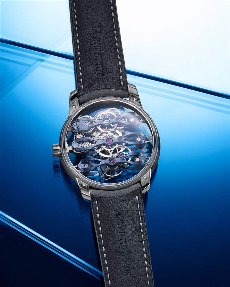 Bucherer推出3枚Bucherer Blue時(shí)計(jì)新作:Girard-Perregaux、H. Moser & Cie.和L’Epe?e合作版 Bucherer推出3枚Bucherer Blue時(shí)計(jì)新作:Girard-Perregaux、H. Moser & Cie.和L’Epe?e合作版-復(fù)刻表