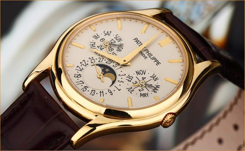 伯爵百達翡麗哪個好