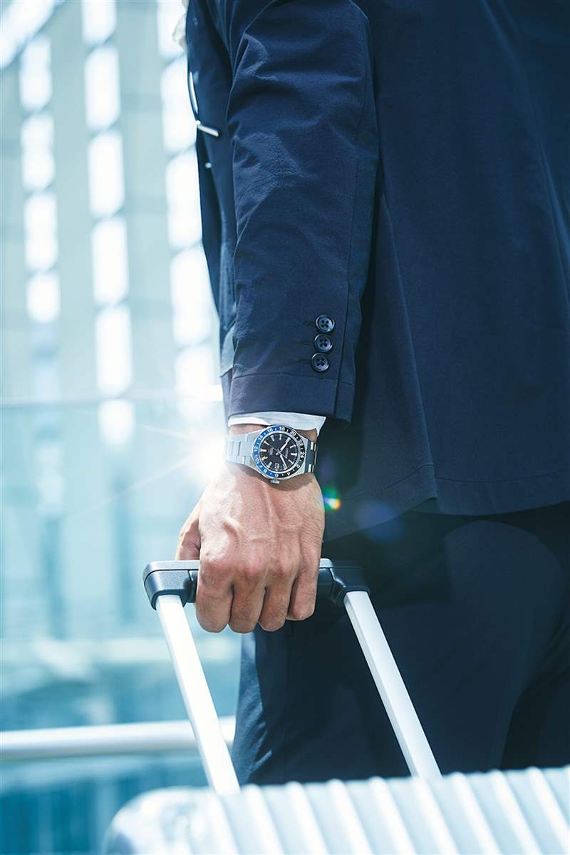 CITIZEN Series 8系列手表(CITIZEN官網) 職場手表|買不到百事圈、綠水鬼?CITIZEN、SEIKO平替版萬初入手-復刻表