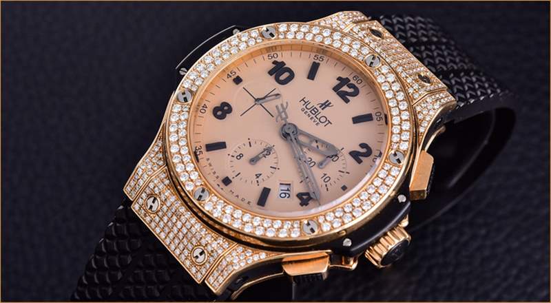 宇舶歐米茄哪個好