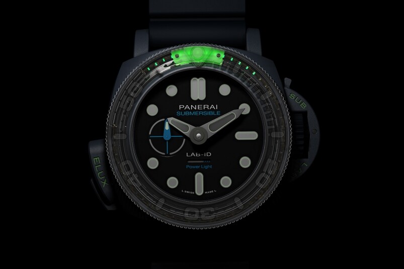 夜光功能新高度!Panerai全新Submersible Elux LAB-ID腕錶 以純機械一鍵開關發(fā)光系統(tǒng) 夜光功能新高度! Panerai全新Submersible Elux LAB-ID腕表 以純機械一鍵開關發(fā)光系統(tǒng)-復刻表